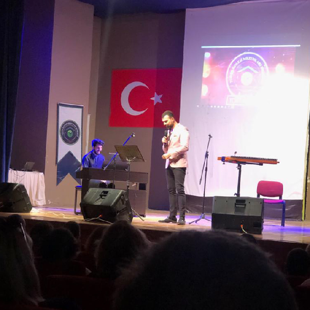 Ahmet Baran ile Sanat Eğitimine Katkı Konseri - 2 - Resimi